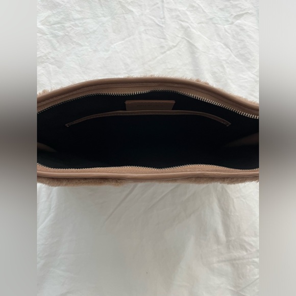 Balenciaga Shearling Bazar Pouch - Picture 4 of 11